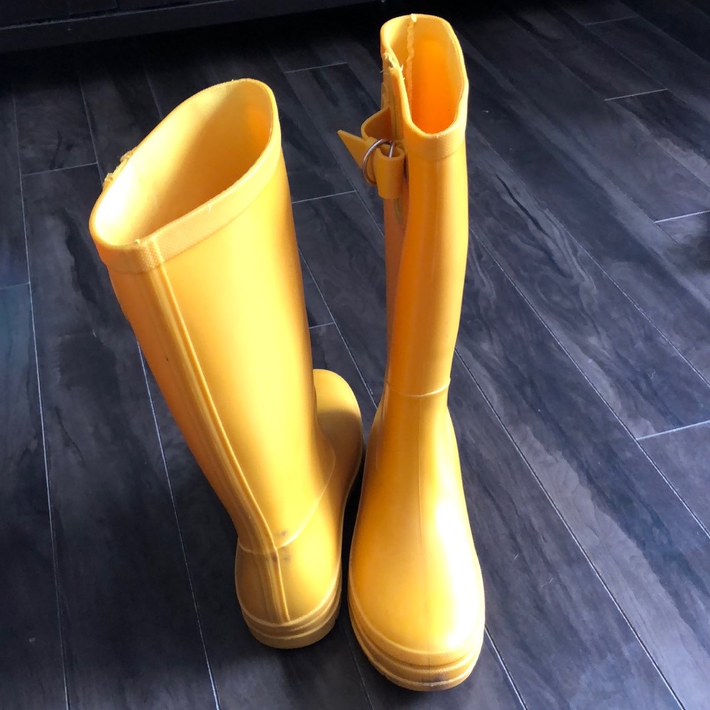 Yellow rubber boots